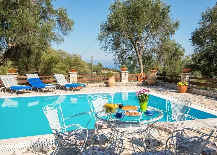 Maritsa, Magazia Villa